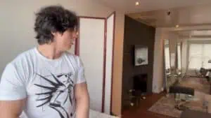 HD Video: 2 Lesbians 1 Arab