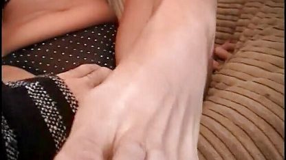 Mia Ivanova in a morning threesome: oral with two men