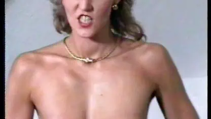 Vintage mature brunette uses vibrator on her pussy