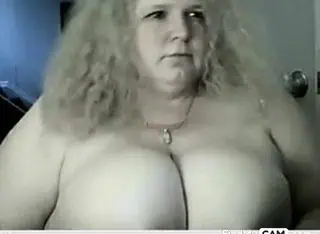 BBW Scene: Big Tits Bbw Amateur on Webcam