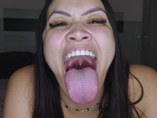 Compilation Video: Kiara Nissei – Compilation of Tongue (Unpublished Excerpts)