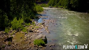 Mia Malkova — Curvy BBW Blonde Wet Outdoors