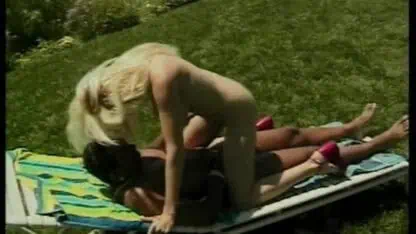 White whore takes black dick outdoors